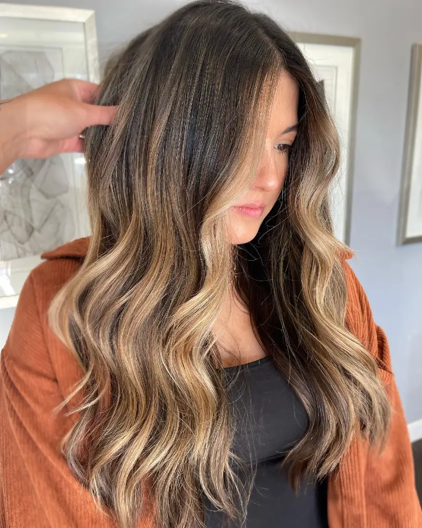 High Contrast Dark Brown Balayage with Caramel Blonde Pieces