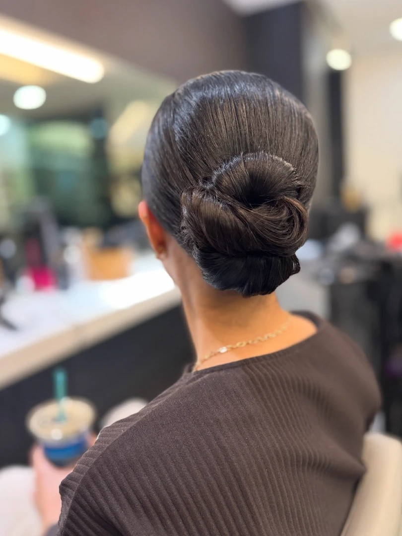 Ultra Sleek Low Knotted Bun